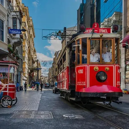 Sweet Family House Apartment Istanbul