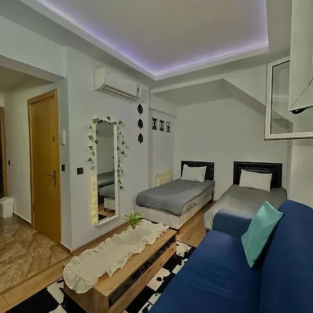Sweet Family House *