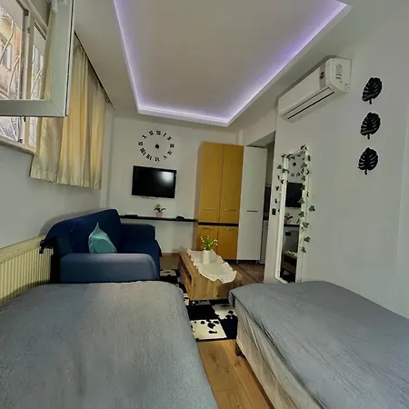 Sweet Family House Apartment Istanbul