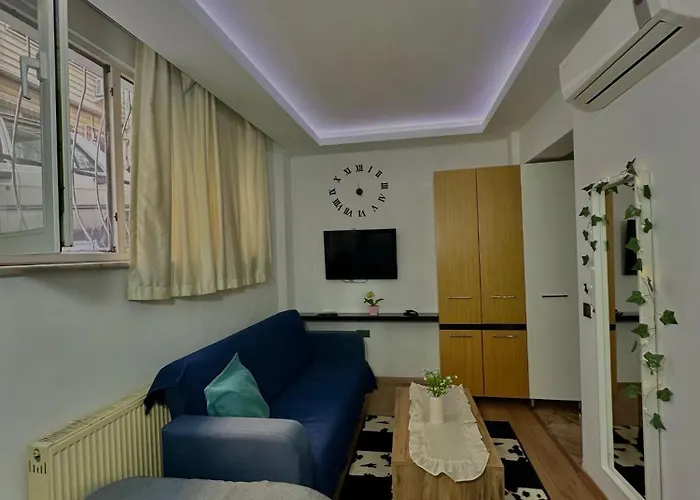 Sweet Family House *