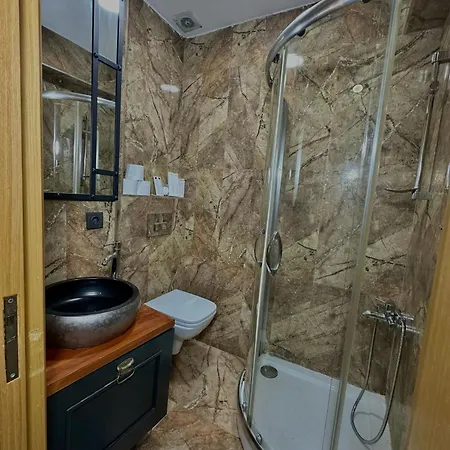 Sweet Family House Апартаменты *